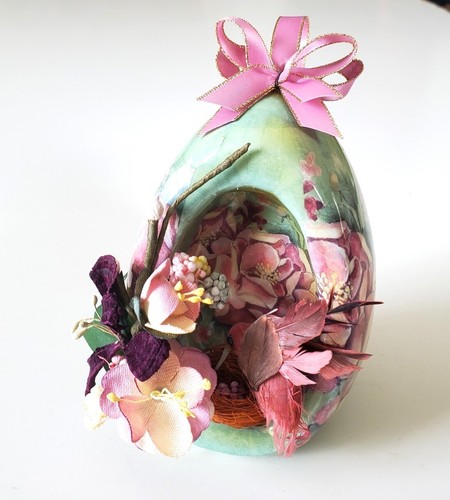 Ornamento uovo decoupage