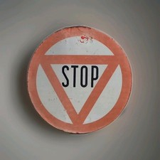 CARTELLO STRADALE DI STOP