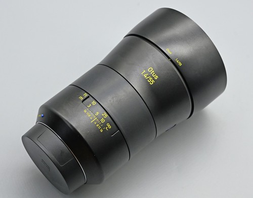 Obiettivo carl zeiss otus - zeiss,