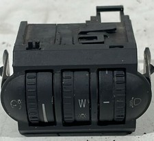 RICAMBI USATI, REGOLAZIONTORE LUCE CONTACHILOMETRI VOLKSWAGEN NEW BEETLE