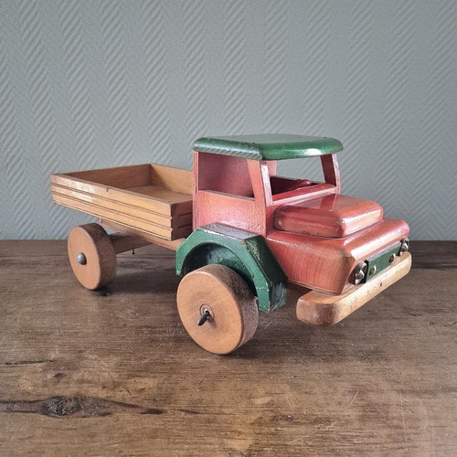 Camion giocattolo vintage - , anni