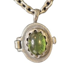 Collana medaglione tono