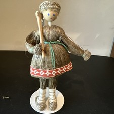 Bambola russa vintage con pelo