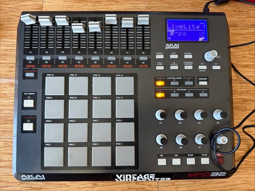 Akai professional mpd32 - akai,