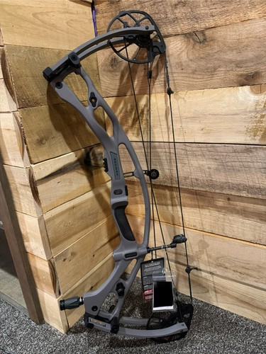 Brand new hoyt - brand, rx-9