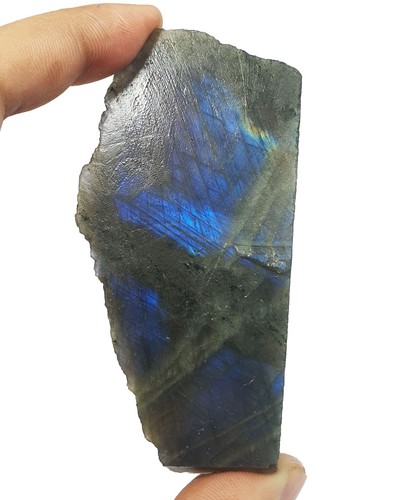 Pietra grezza cristallo grezzo