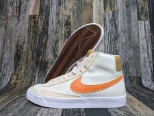 Nike Blazer Mid '77 EMB