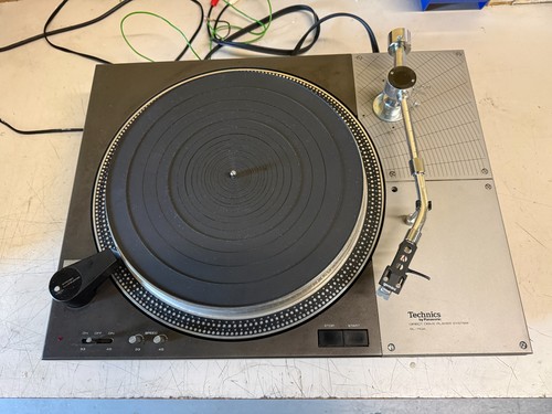 Technics panasonic 110a - by, sl-110a
