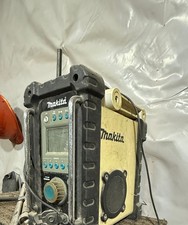 Makita bmr100 jobsite radio - makita,