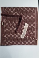 Sciarpa Gucci con logo GG