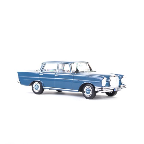 Modellino auto 18 - modellino, 1:18