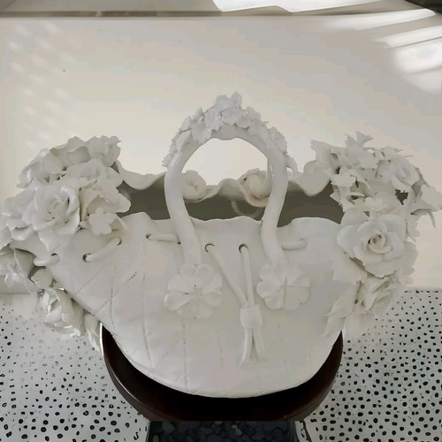 Capodimonte ceramic bag - , vase