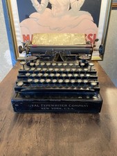 Macchina Da Scrivere Royal Mod