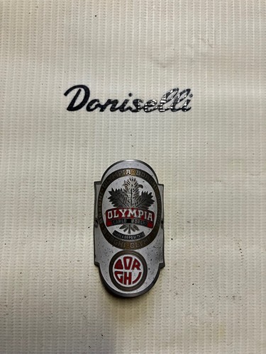 Patacchino fregio stemma badge