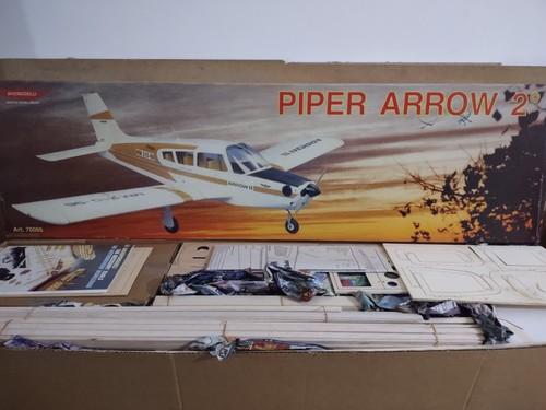 Aeromodello aviomodelli - r/c,