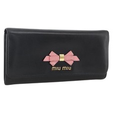 Portafoglio lungo Miu Miu