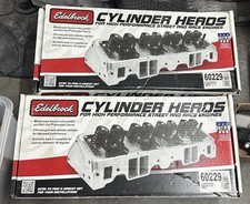 2 teste cilindri Edelbrock
