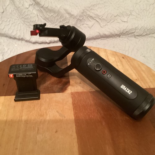 Zhiyun smooth gimbal - q2,