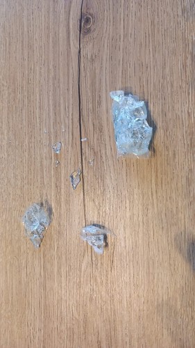 Frammenti teca vetro sindone - frammenti,
