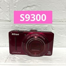 Nikon Coolpix S9300 rosso