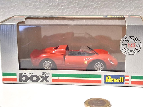 Model box revell 8447 - box,