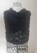 Scaldacollo/Coprispalle in lana , fatto a mano,  colore nero, morbidissimo