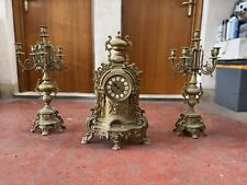 Orologio In Ottone E Candelabri