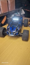 Traxxas Rustler Ultimate 1/10 con Kit Luci