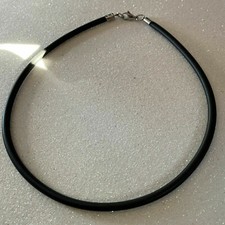 Collana in caucciu nero con chiusura in acciaio inox 45 cm x 5 mm catenina uomo