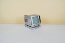 PICCOLO TELEVISORE PORTATILE