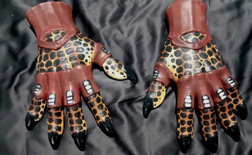 Predator costume - predator,