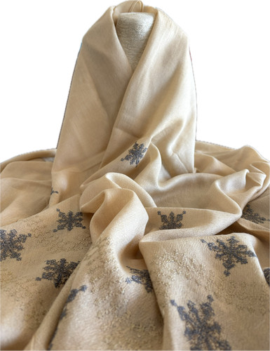 Scialle color crema - ,, pura