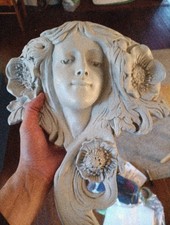 Scultura da parete Le