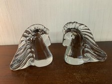 Coppia Di Serra Libri Teste