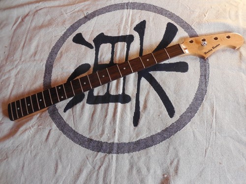 Harley benton htr gen - 1, bass