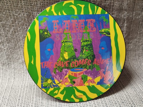Lime spiders picture - lime, 12"