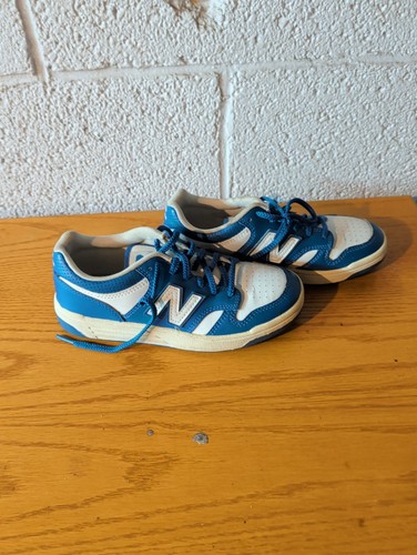 Bilanci piatti blu bianchi - bilanci,