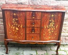 Bellissimo comò in legno