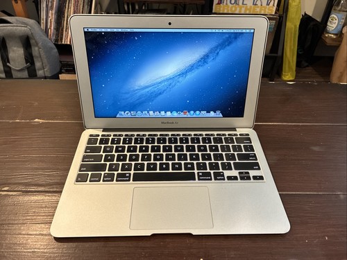 Apple macbook air a1465 - apple, 11,6"