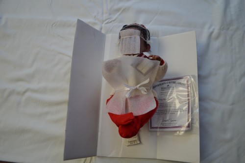 Bambola baby doll ashton - doll,