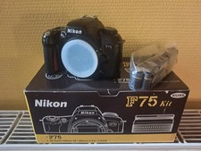 NIKON F75 BOITIER SEUL Très