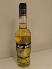 CHARTREUSE JAUNE YELLOW GIALLA