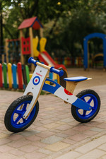 Scooter bici da passeggio bilanciamento bambini in legno disponibile in 2 modelli