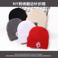 Cappello a maglia NY Letters
