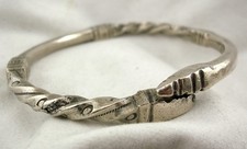 VINTAGE BRACCIALE RIGIDO IN