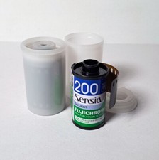 X2 Rullini Fujichrome SENSIA 200iso per diapositiva da 36 Pose SCADUTI