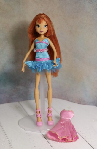 Bambola winx club bloom - bambola,