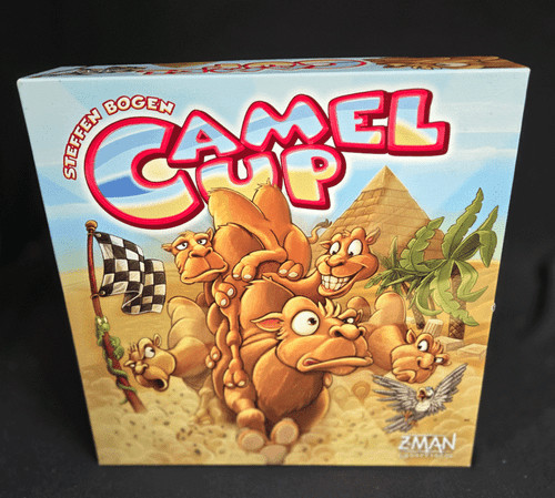 Man gioco camel - up,