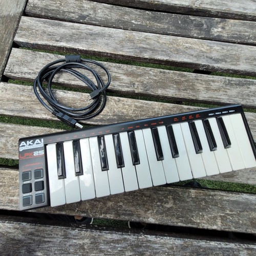 Akai lpk25 usb midi keyboard - akai,
