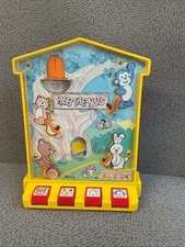 TOMY Pass the Nuts Gioco